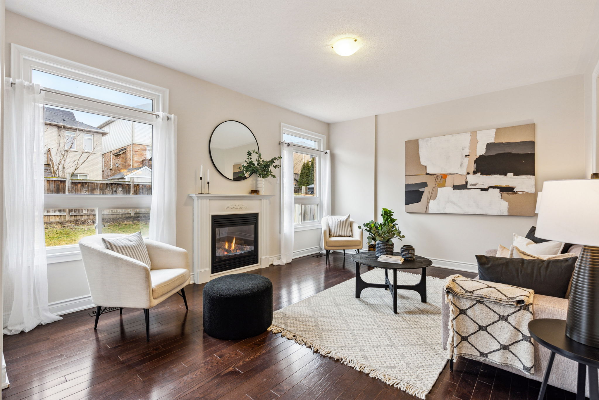 1615 Rockaway Street Oshawa living room